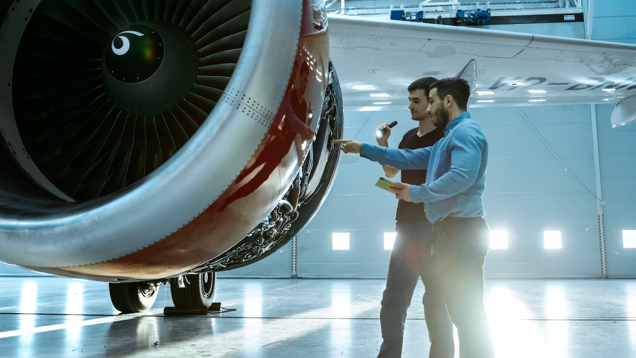 Mantenimiento, reparación y revisión (MRO)