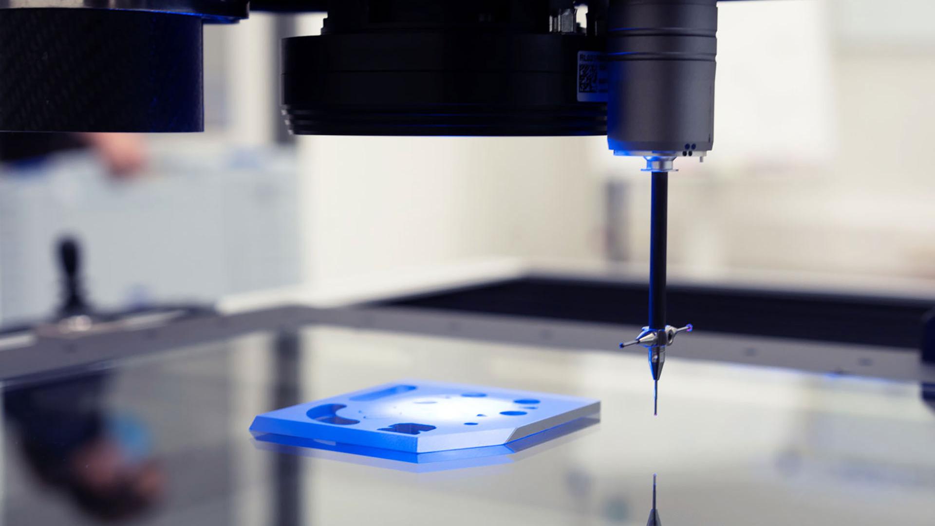 Servicio de medición óptica y multisensorial