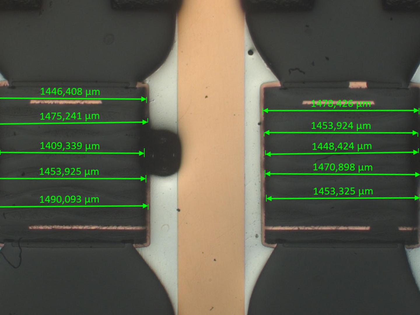 Flujo de trabajo automatizado de ZEN core para la precisión dimensional de un componente electrónico
