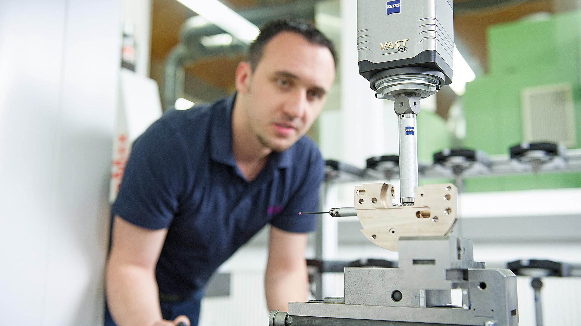 ZEISS VAST XTR gold: sensor con eje rotativo integrado