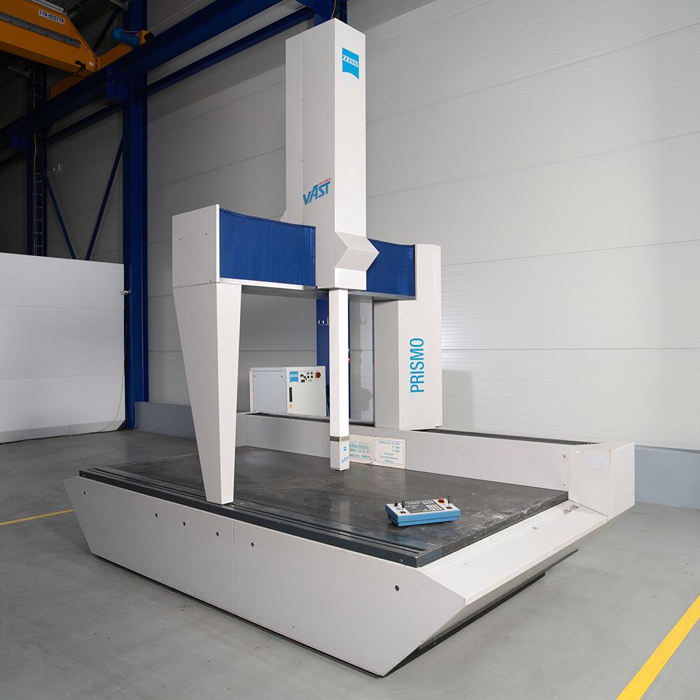 Tras el reacondicionamiento completo, la máquina usada se vuelve a probar exhaustivamente según las especificaciones de las máquinas nuevas de ZEISS.